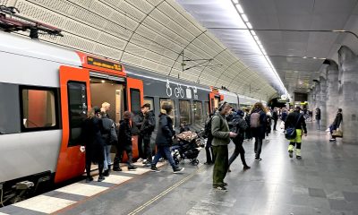 Öresundståg på station.